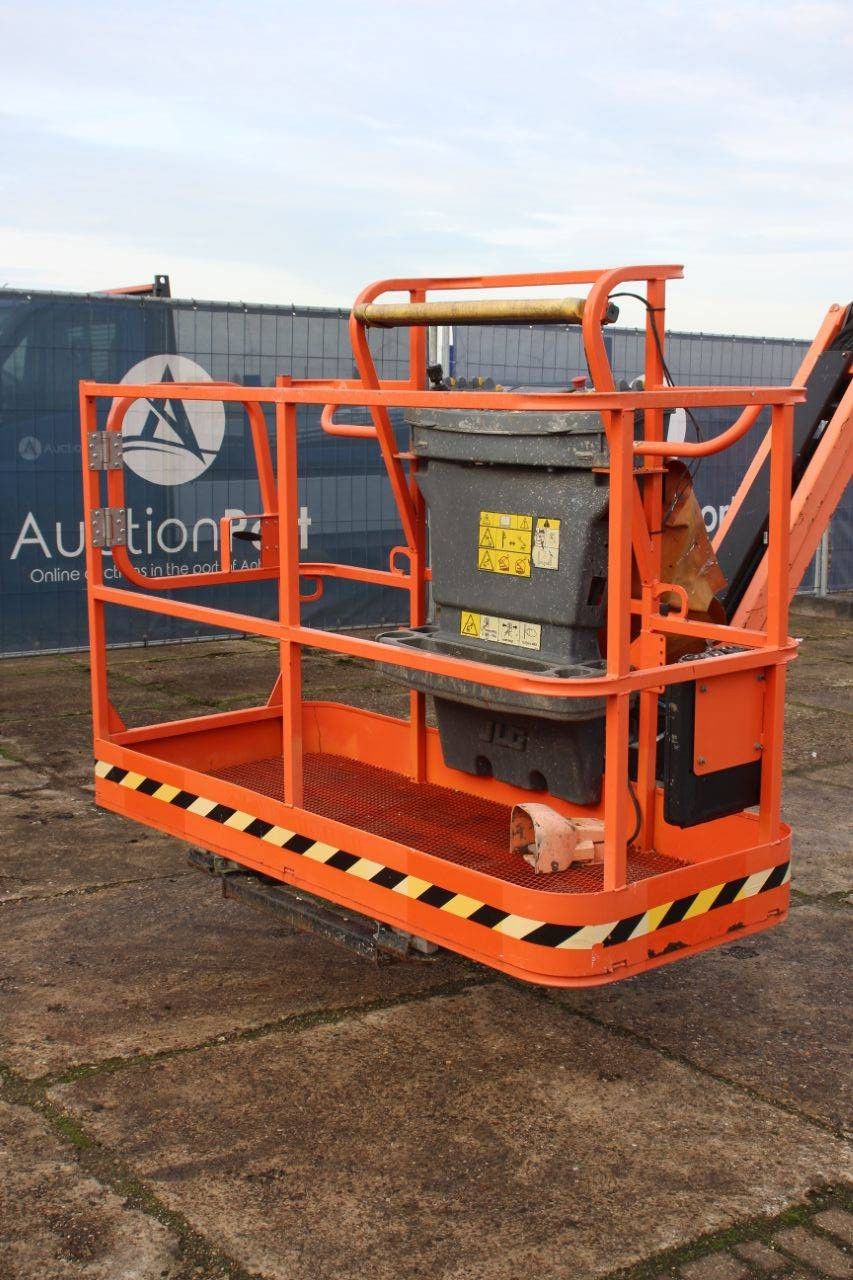 JLG M600JP 20,39 m Hybrid-Teleskoparbeitsbühne 2015