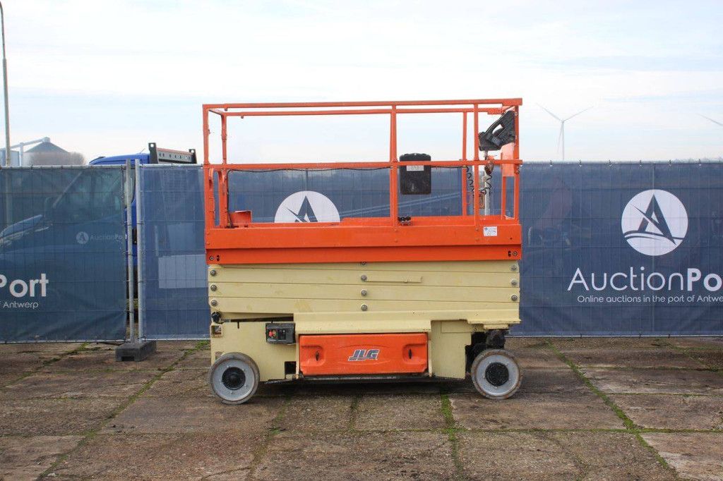 JLG 2646 ES Electric Scissor Lift 10m 2014