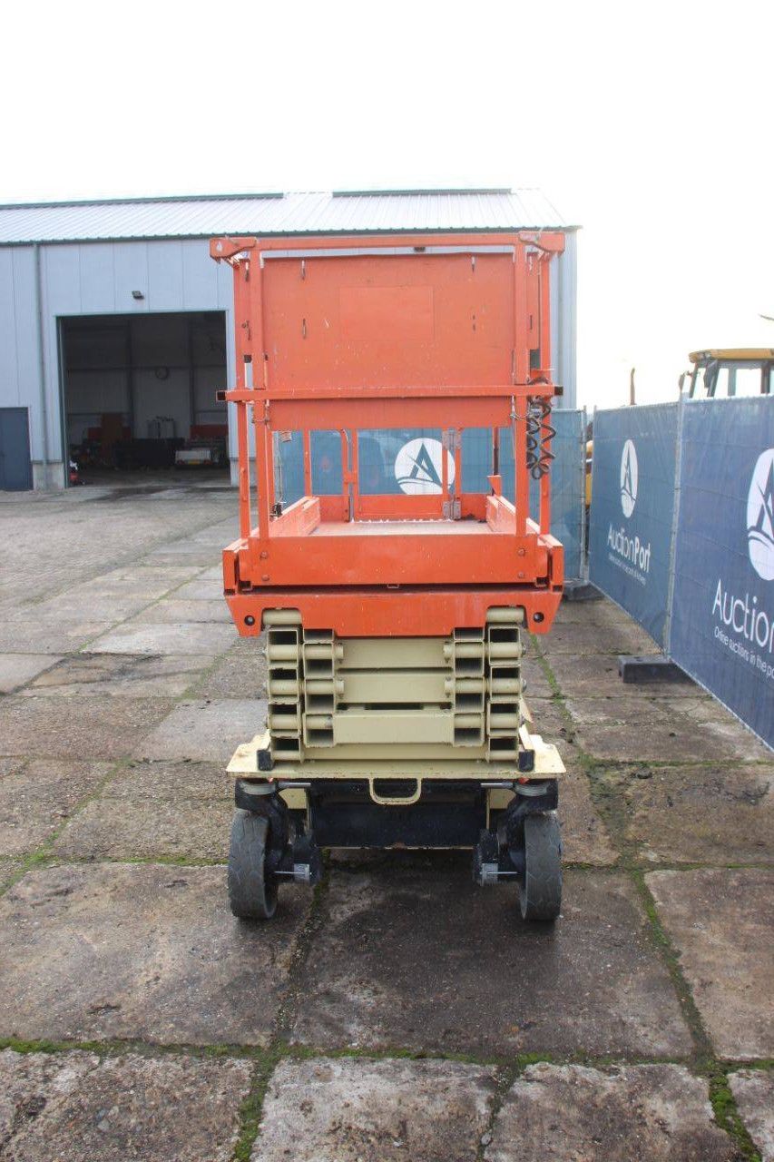 JLG 2646 ES Electric Scissor Lift 10m 2014