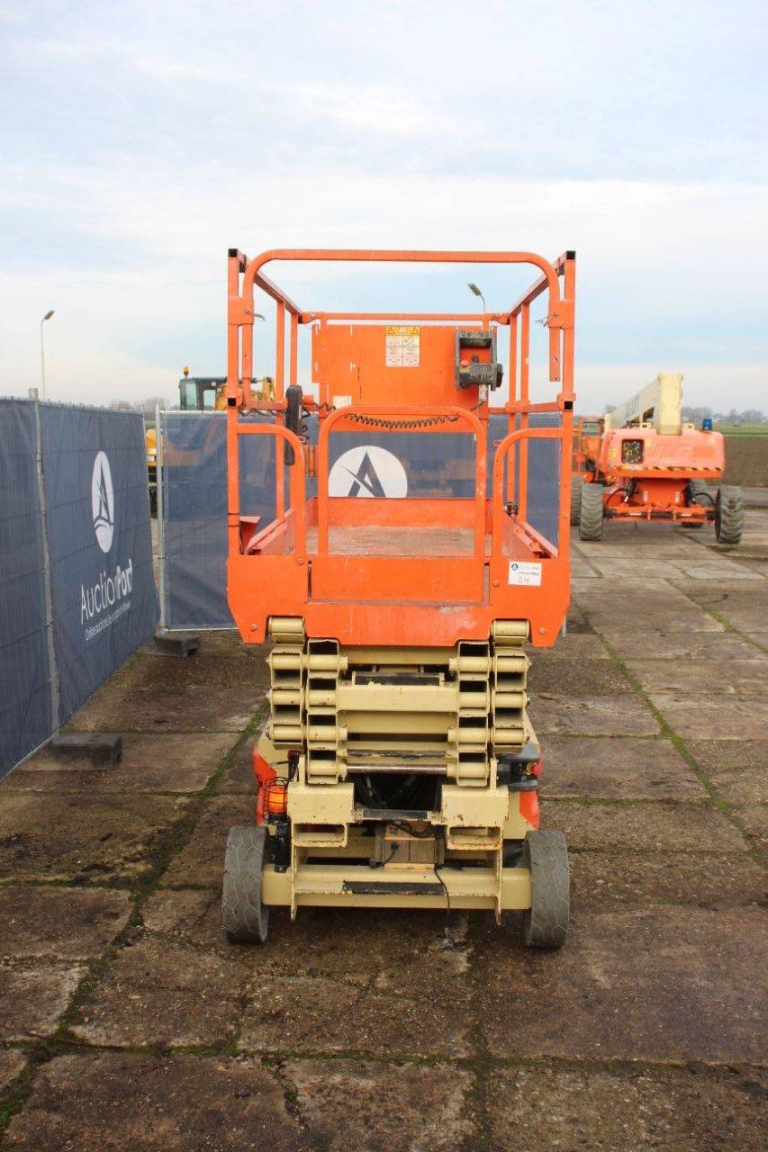 JLG 2646 ES Electric Scissor Lift 10m 2014