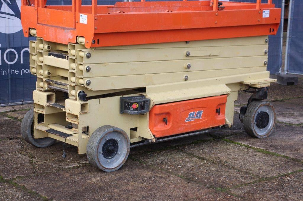 JLG 2646 ES Electric Scissor Lift 10m 2014