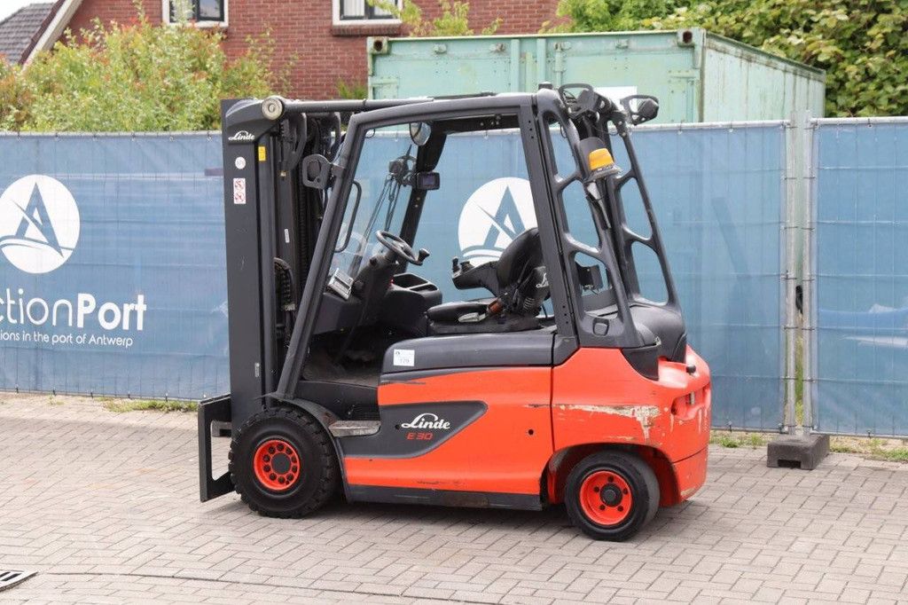 Heftruck Linde E30-01 Elektrisch 3000kg 2017