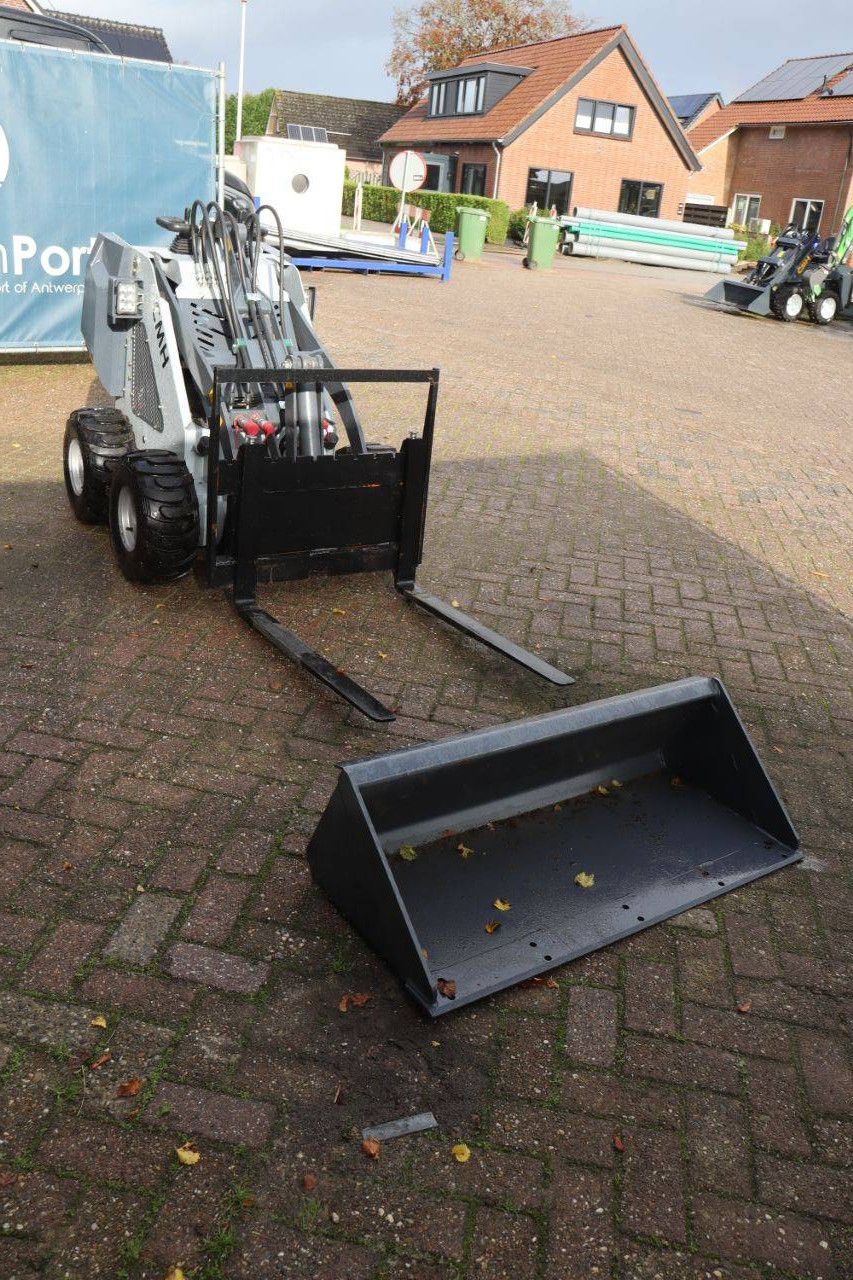 Skid Steer Loader Cheval Liberte HT320 Petrol 2025 New