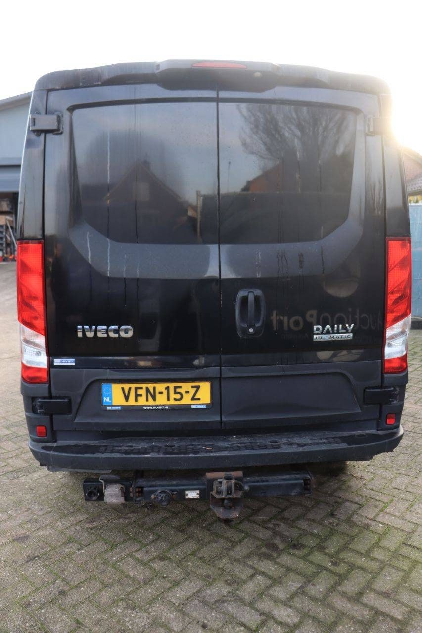 Iveco Daily 40C21 Hi-Matic Diesel, Baujahr 2020, mit Luftbremse
