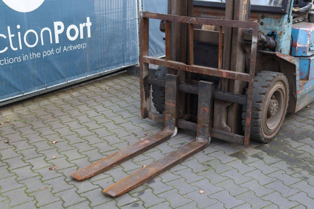 Gabelstapler TCM FHD25Z Diesel 2500 kg 3,0 m