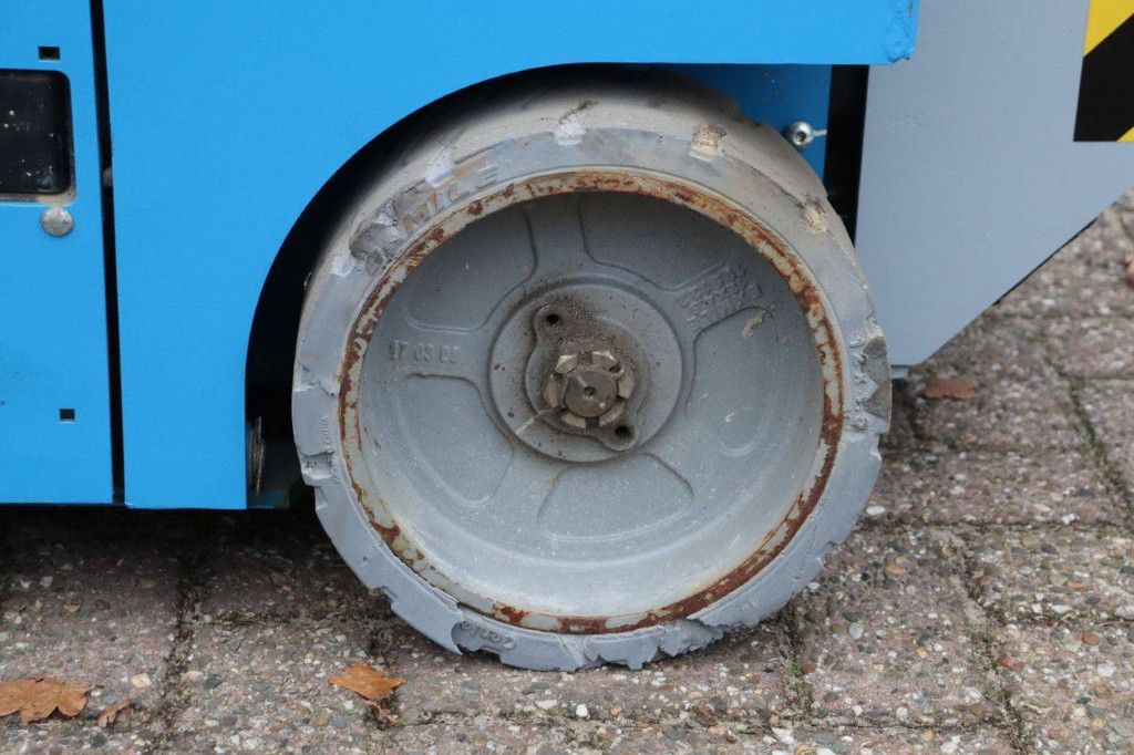 Scherenbühne Genie GS-1932 elektrisch 2011