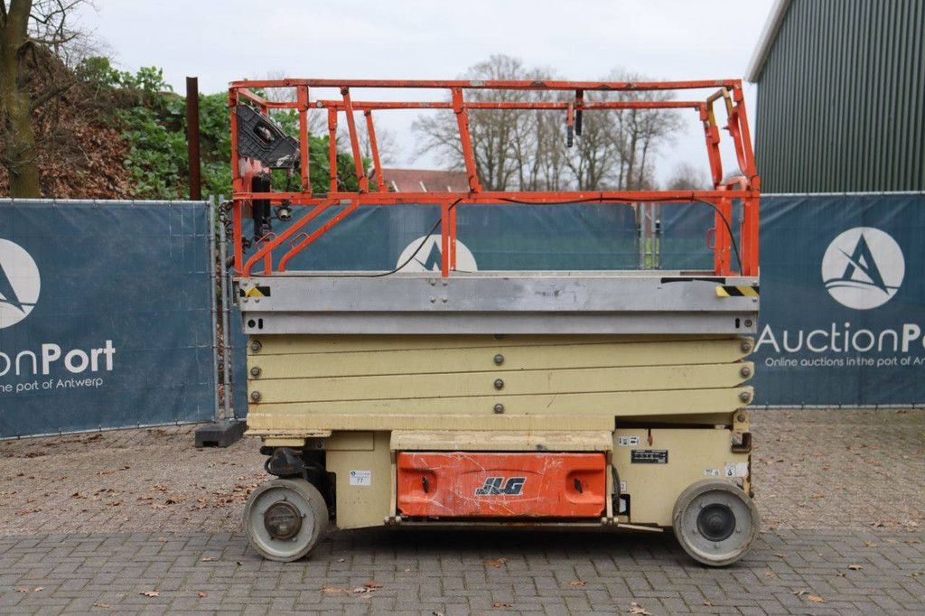 JLG 3246ES Electric Scissor Lift 11m