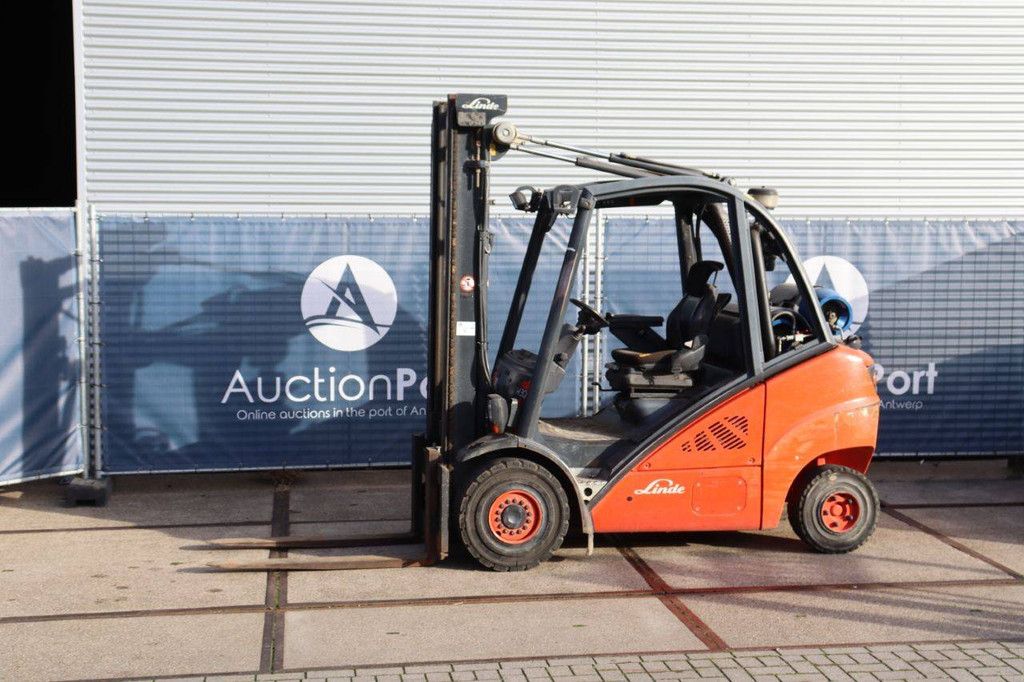 Forklift Linde H30T LPG 3000kg 3.95m 2008
