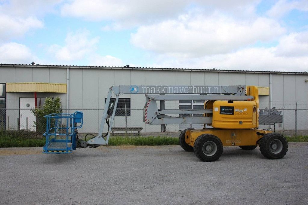 Articulating boom lift Genie Z-60/34 Diesel 20.39m 2005