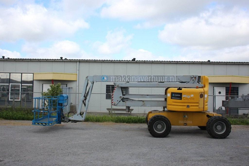 Articulating boom lift Genie Z-60/34 Diesel 20.39m 2005