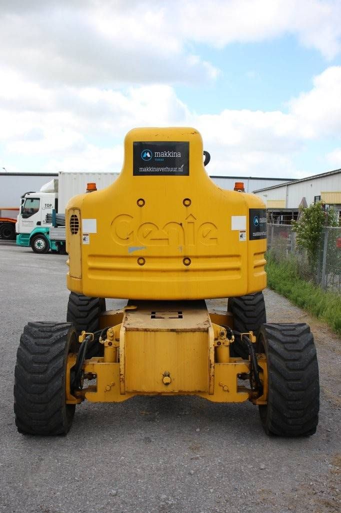 Articulating boom lift Genie Z-60/34 Diesel 20.39m 2005