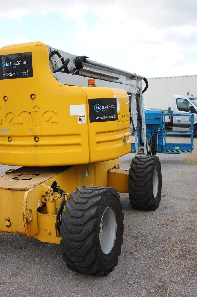 Articulating boom lift Genie Z-60/34 Diesel 20.39m 2005