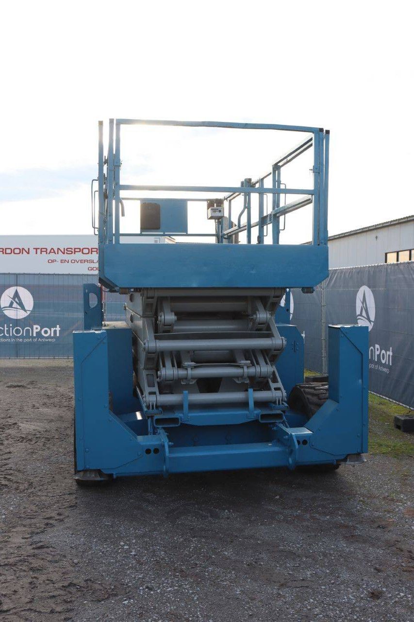 Scherenarbeitsbühne Genie GS-4390 Diesel 15,11 m 2003