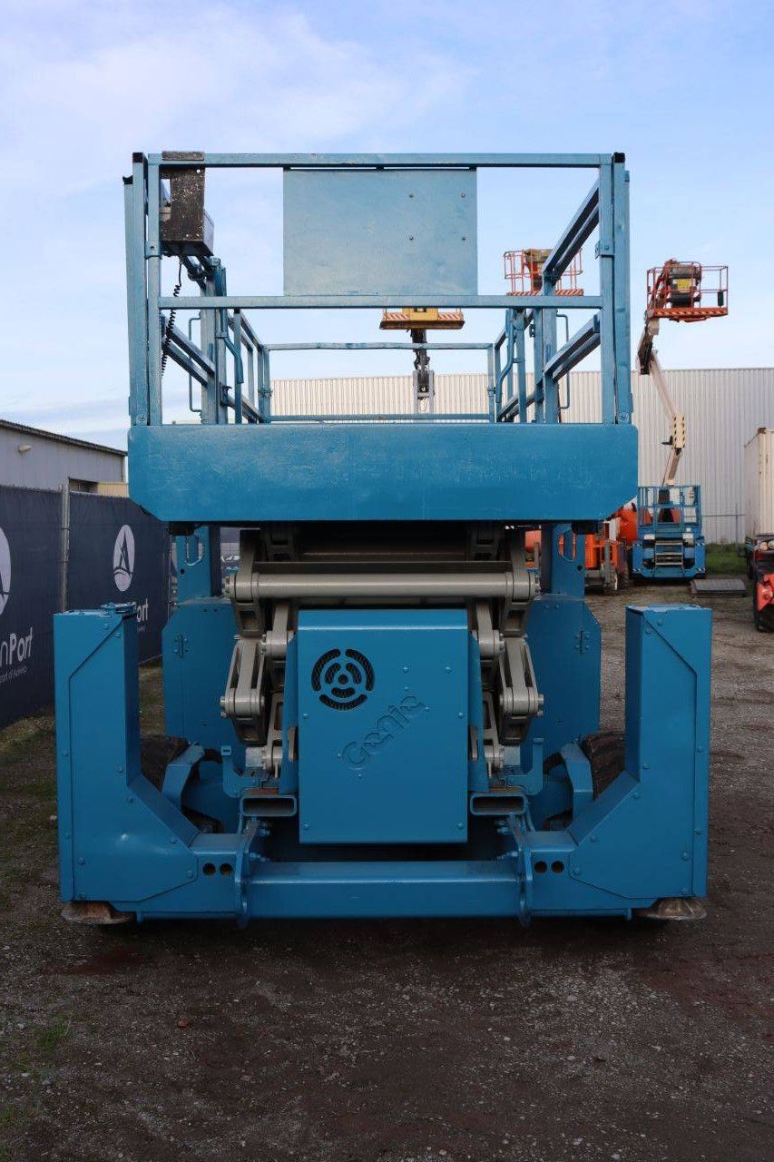 Scherenarbeitsbühne Genie GS-4390 Diesel 15,11 m 2003
