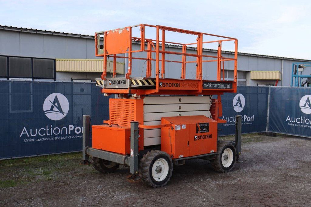 Scissor lift Snorkel S3970BE Electric+Diesel 13.5m 2017