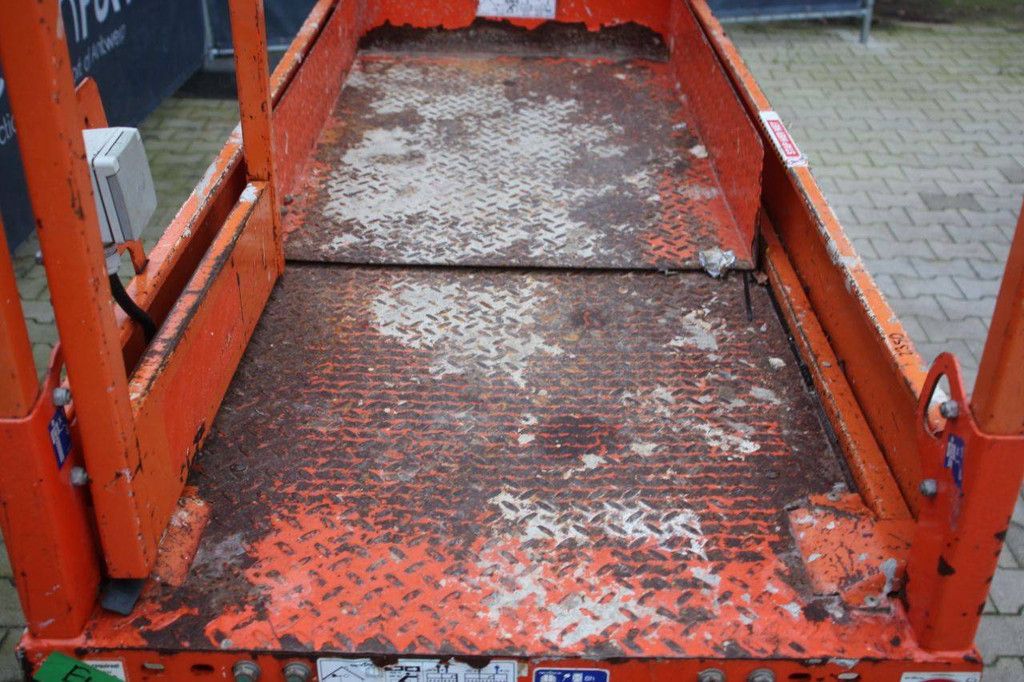 Scissor Lift Skyjack SJ III 3219 Electric 2015