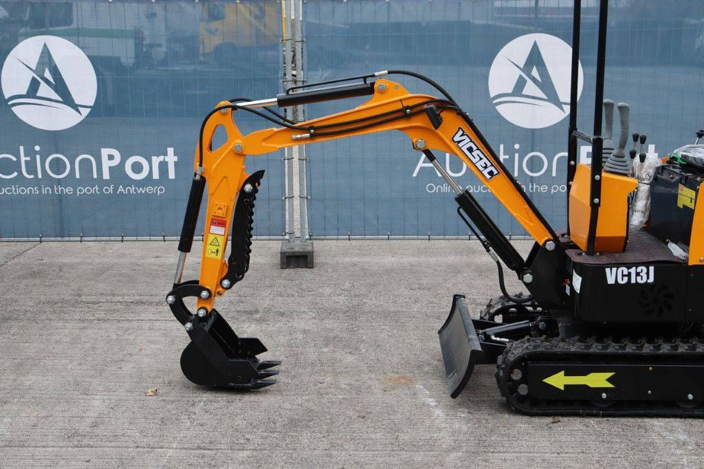 Mini excavator Vicsec 13-Y Petrol 13.5 hp 2025 New