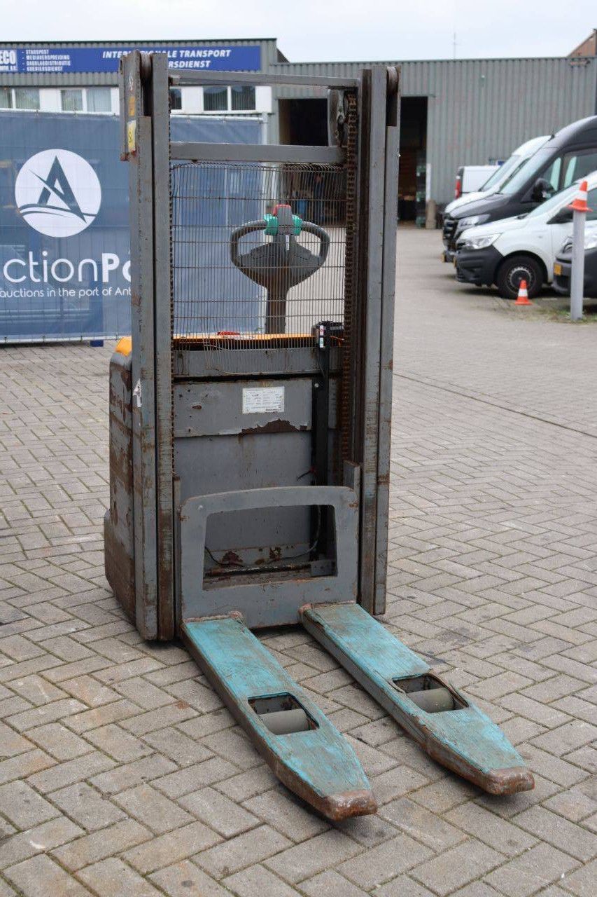 Stacker Jungheinrich EJC 216 Electric 1600kg 2018