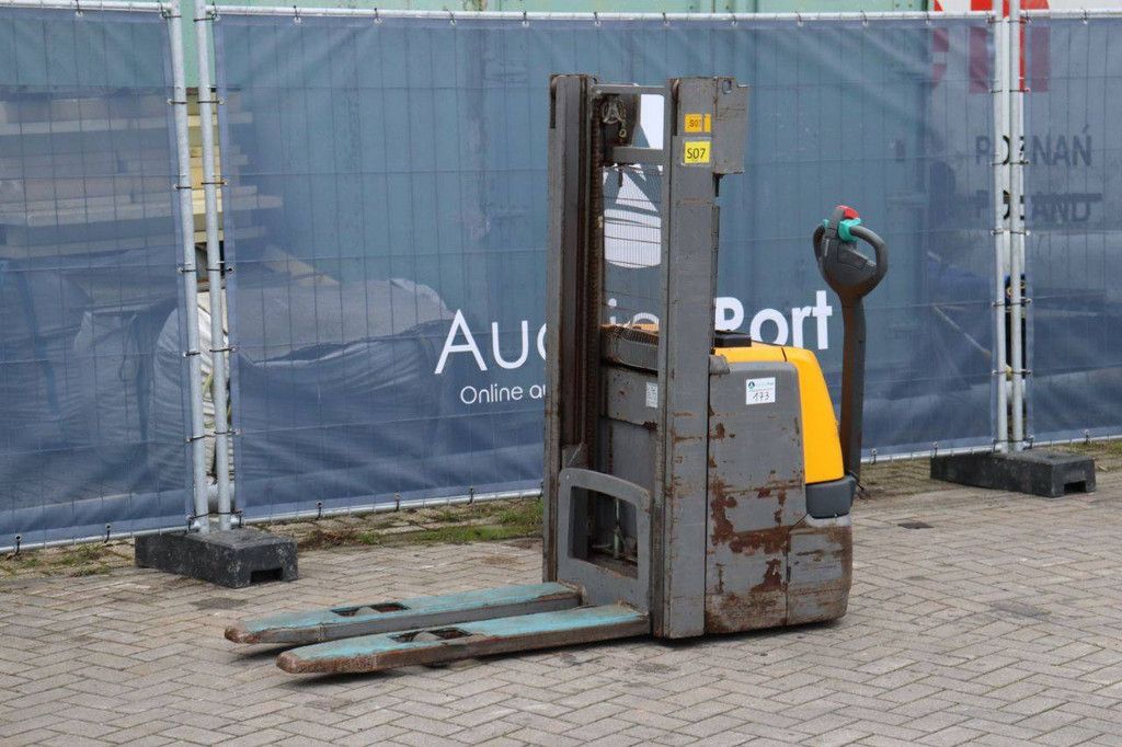 Stacker Jungheinrich EJC 216 Electric 1600kg 2018