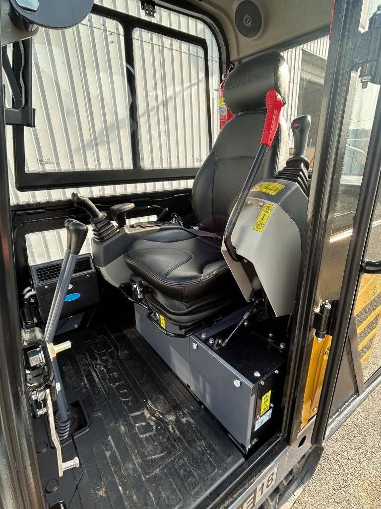 Eurotrac HE18 C Diesel-Raupenbagger 2020 Neu