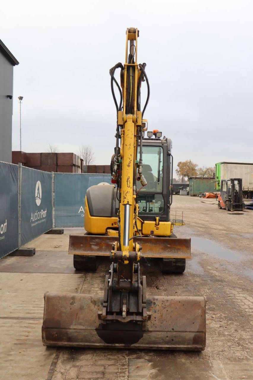 Raupenbagger Komatsu PC55MR-3 Diesel 29,5 kW 2014