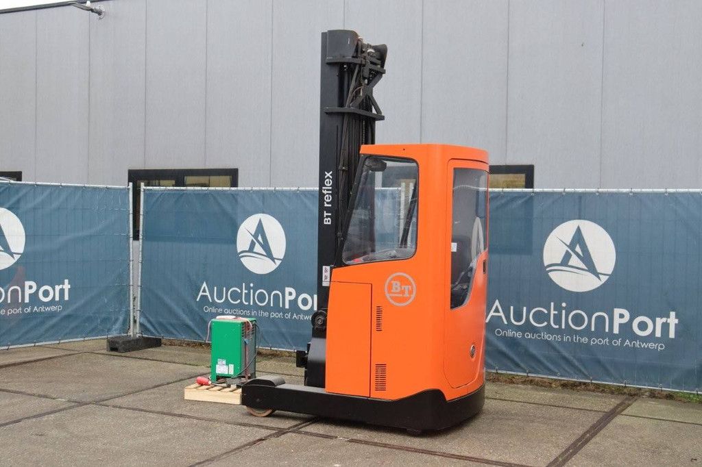 Reach truck BT RRE140CC Electric 1400kg 7.7m 2013