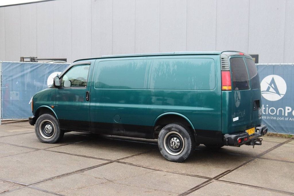 Chevrolet Chevy Van Diesel 2000 Van