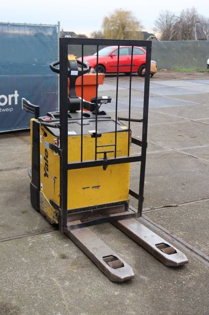 Pallet truck Yale MP20X Electric 2000kg 2008