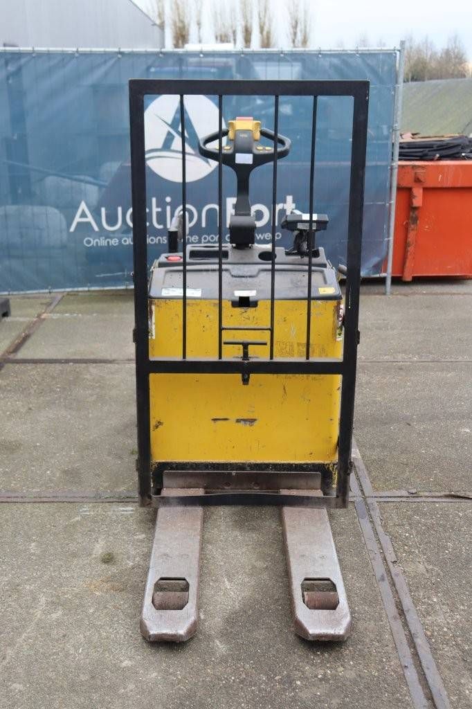 Pallet truck Yale MP20X Electric 2000kg 2008