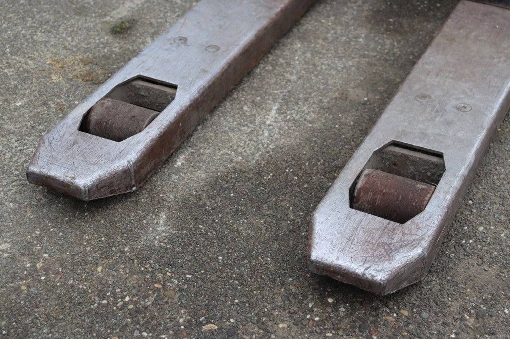 Pallet truck Yale MP20X Electric 2000kg 2008