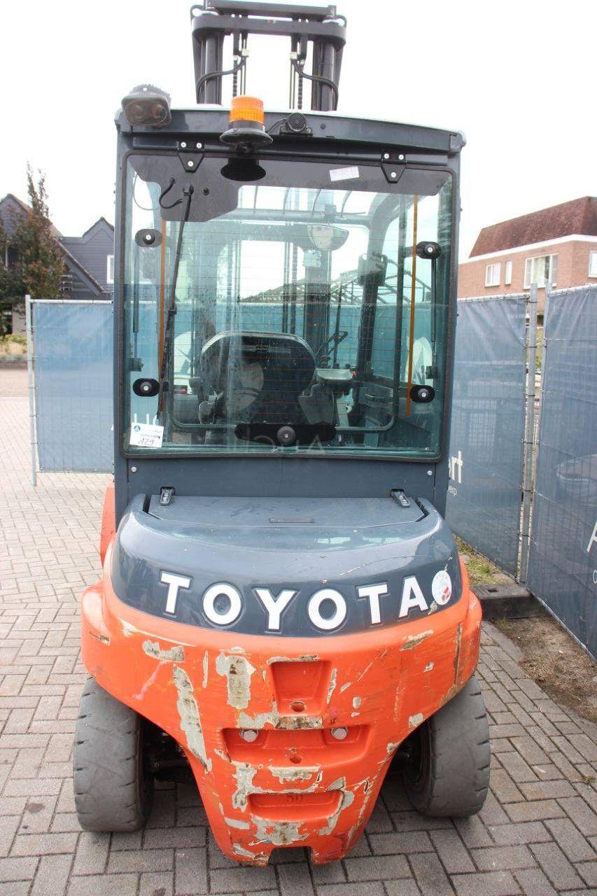 Forklift Toyota 8FBMT50 Electric 5000kg 2016