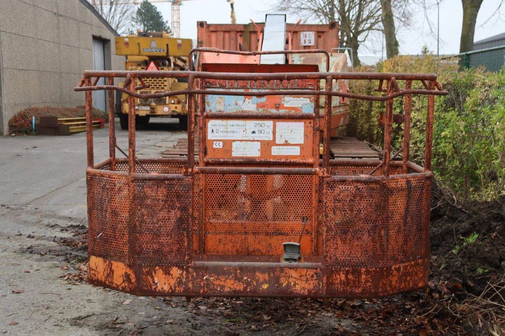 Teleskop-Arbeitsbühne AT SR182/1SR602 Diesel 20m 2001