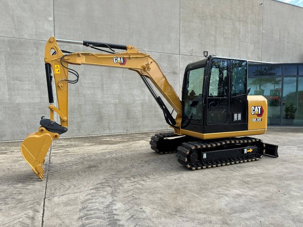 Midi excavator Caterpillar 305.5E2 Diesel 2017