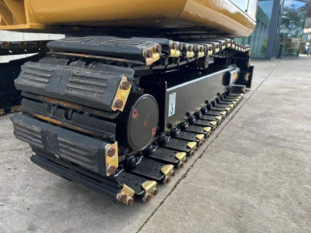 Midi excavator Caterpillar 305.5E2 Diesel 2017