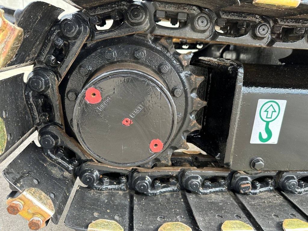 Midi excavator Caterpillar 305.5E2 Diesel 2017