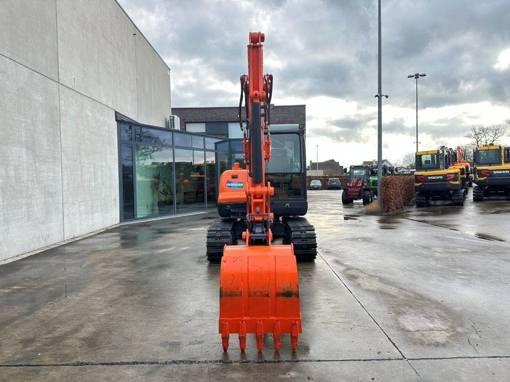 Doosan DX55-9C Diesel-Midi-Bagger 2018