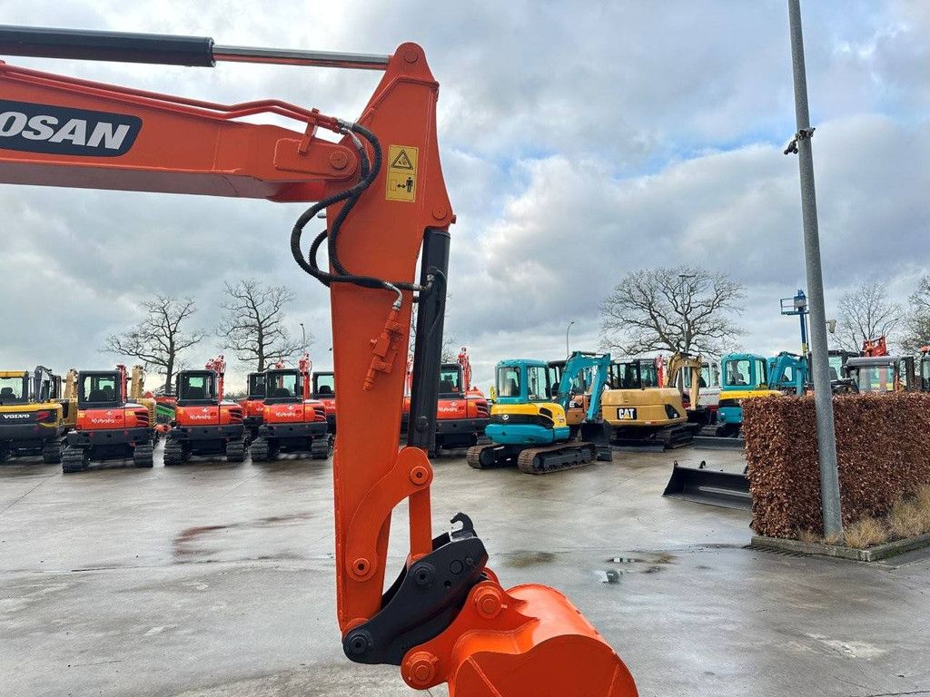 Doosan DX55-9C Diesel-Midi-Bagger 2018