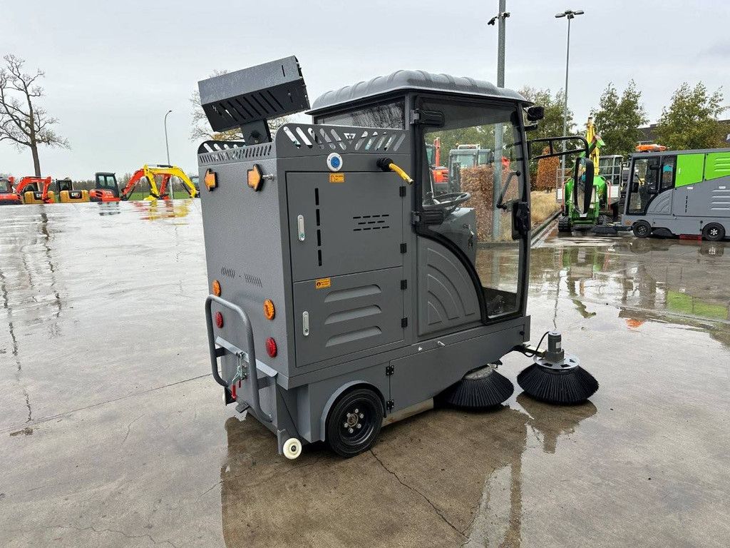 Sweeper OKG DY2000 Electric 2025 New