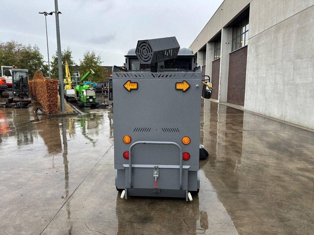 Sweeper OKG DY2000 Electric 2025 New