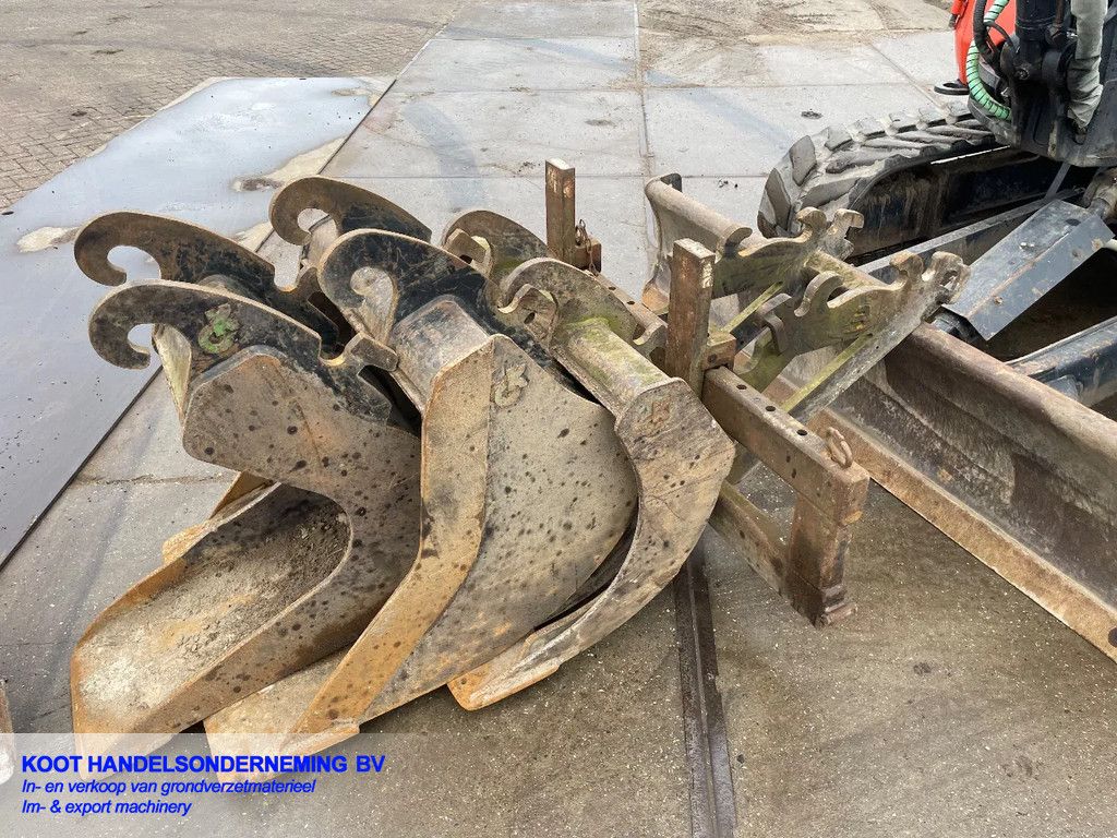 Kubota KX 080-4 Engcon-5 Buckets!-Grease system