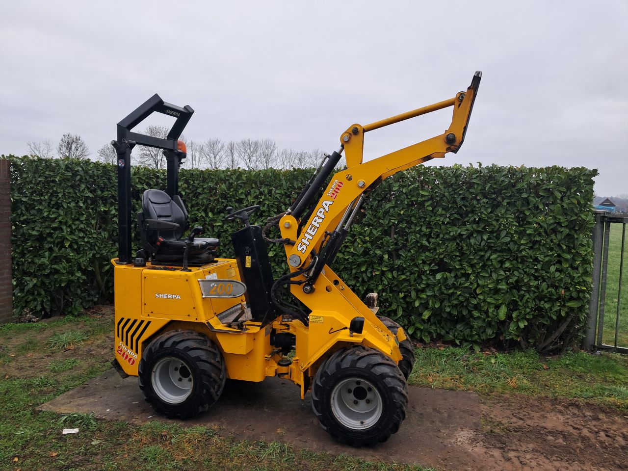 Sherpa 200 / Mini shovel / Loader / Kubota / Kniklader / Knikmop