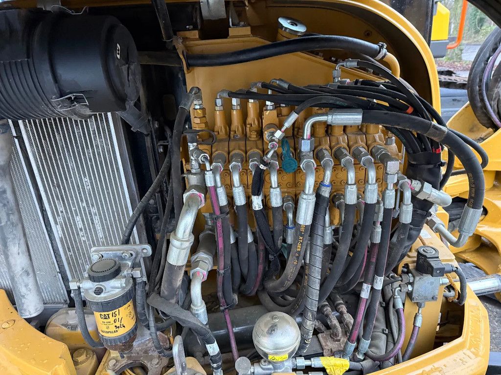 Caterpillar 305.5E One Bucket