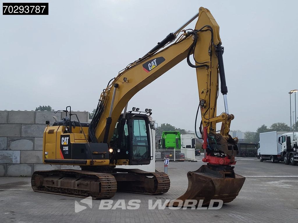 Caterpillar 320 E L RR Tiltrotator