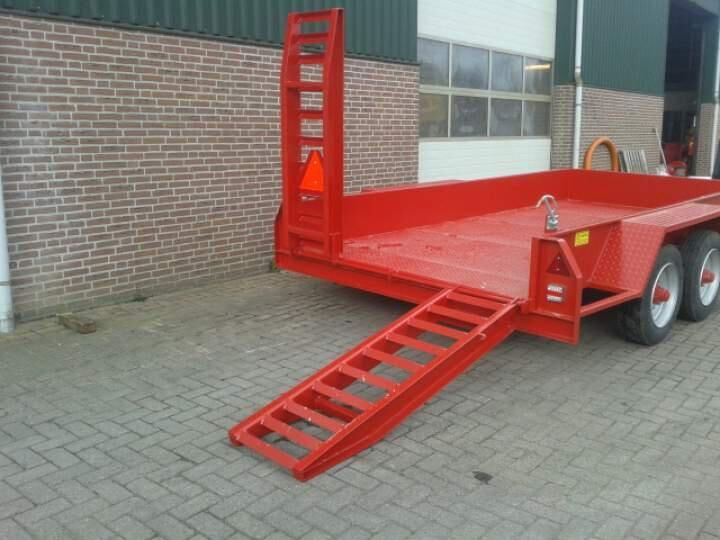 Inrijtransporter equipment trailer