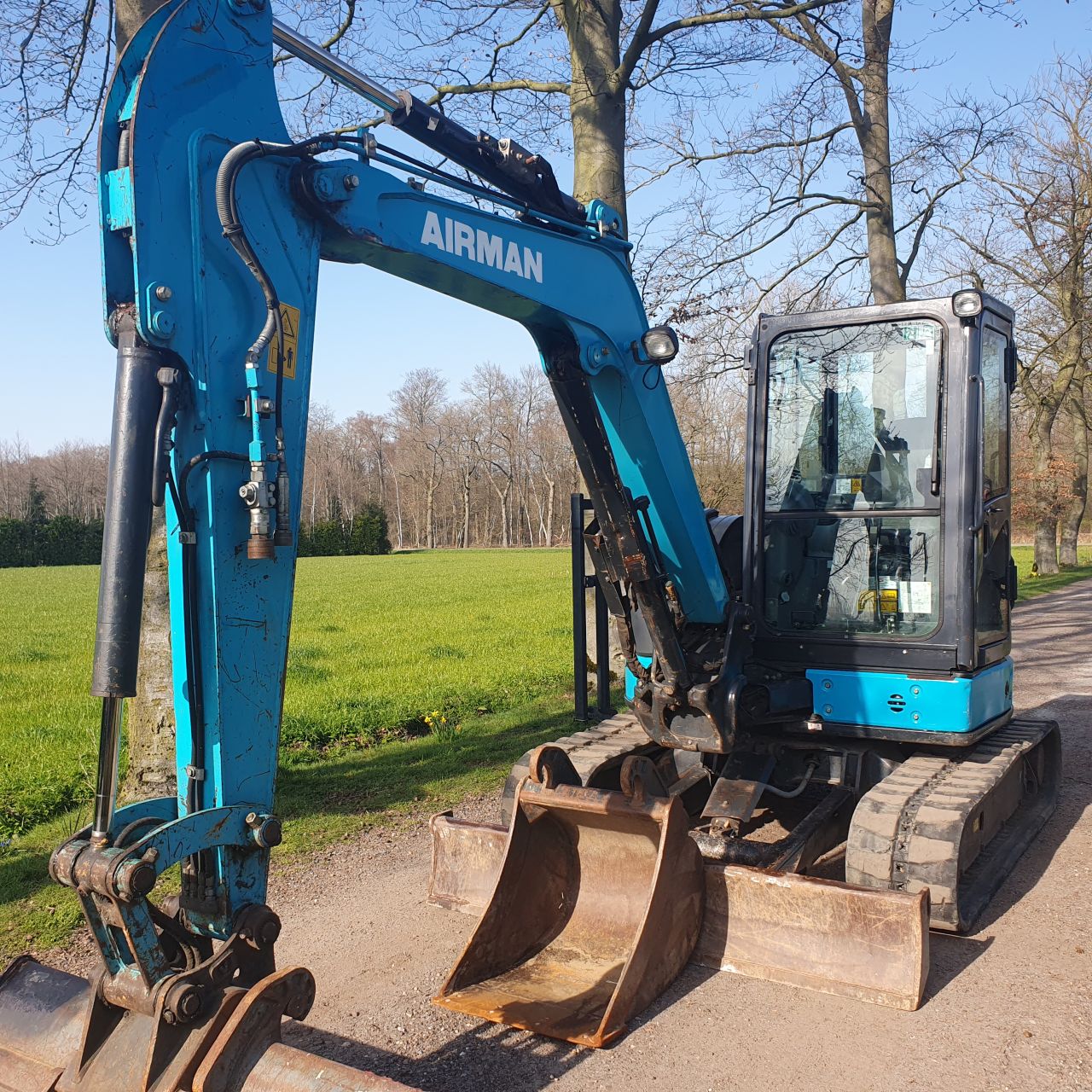 Minigraver hitachi airman ax 45 u