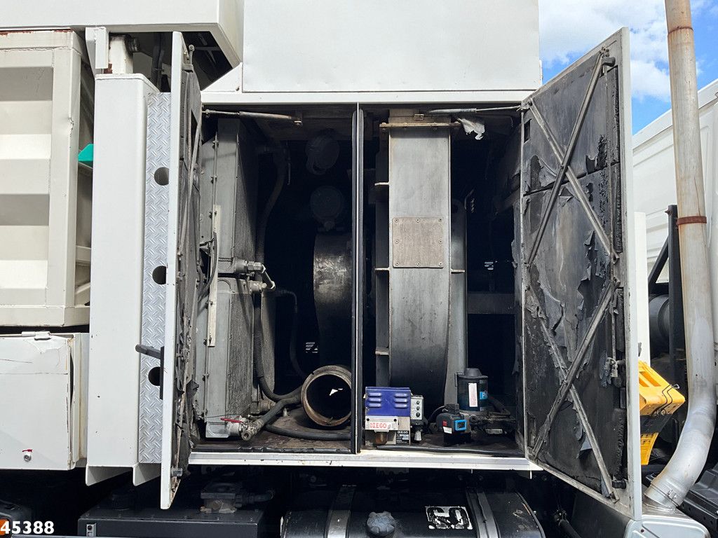 Man TGA 33.440 6x4 MTS Dino 8m³ Saugbagger Just 173.476 km!