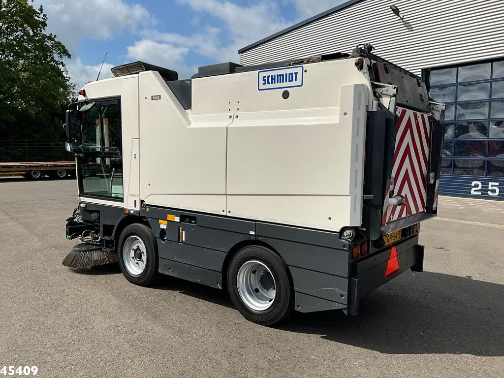 Schmidt Cleango 500 Compact Euro 6 with 3-rd brush