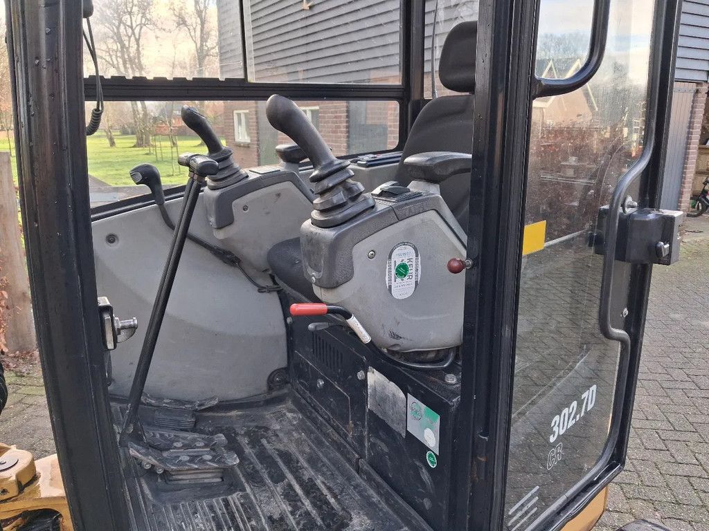 Caterpillar 302.7D minigraver 3bakjes