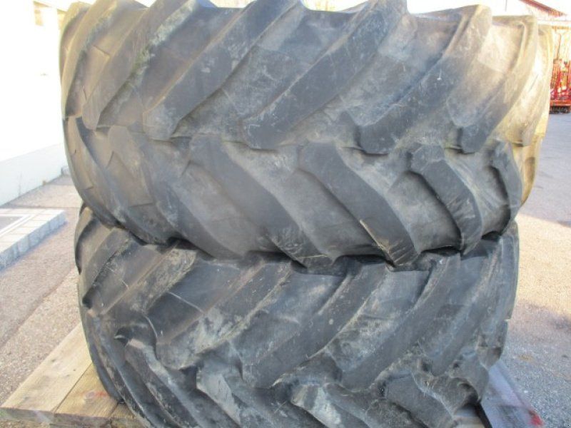 Trelleborg 710/60 R42 + 600/60 R30