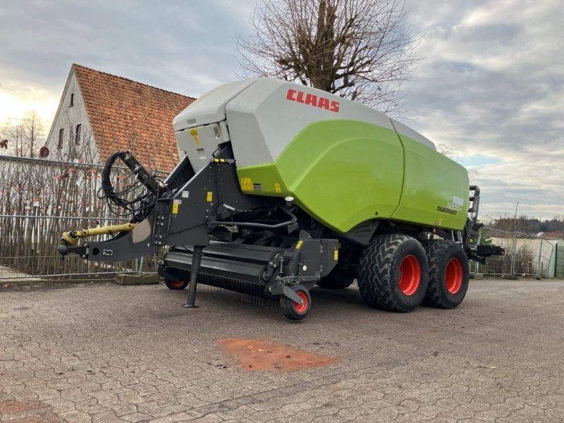 Claas Quadrant 5200 FC